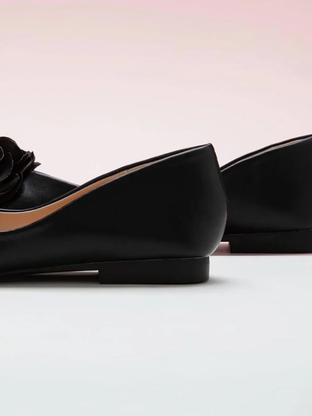 NIB C. Pavarano Black Floral Square Toe Leather Ballet Flats Size 7.5 (38)